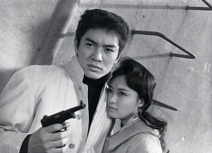 紅の拳銃 | 映画