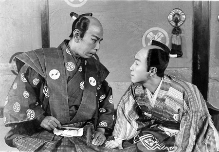 忠臣蔵「天の巻」「地の巻」(総集編)('38日活) Amazon.co.jp: 忠臣蔵「天の巻」「地の巻」(総集編) [DVD