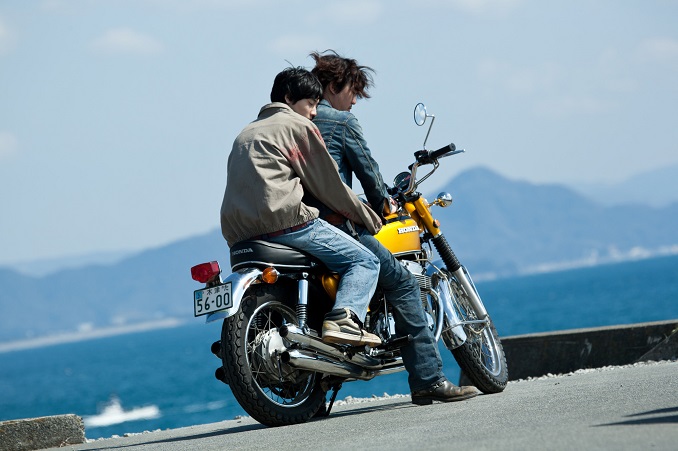 赤い季節 映画 日活