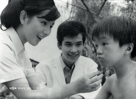 明日は咲こう花咲こう 映画 日活 明日は咲こう花咲こう 映画 日活