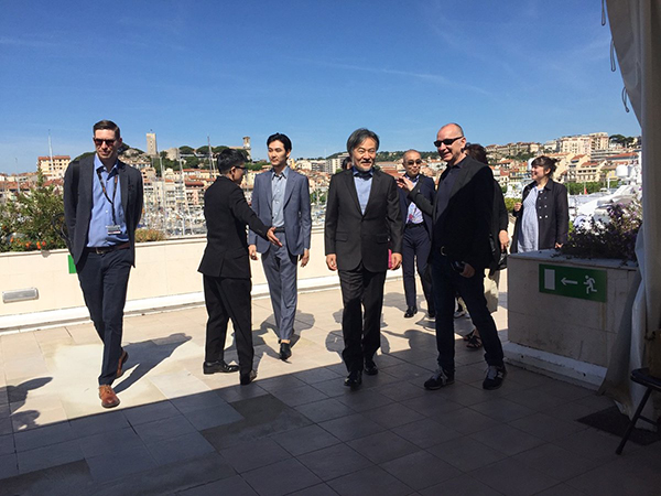 170608_sanpo_Cannes4.jpg